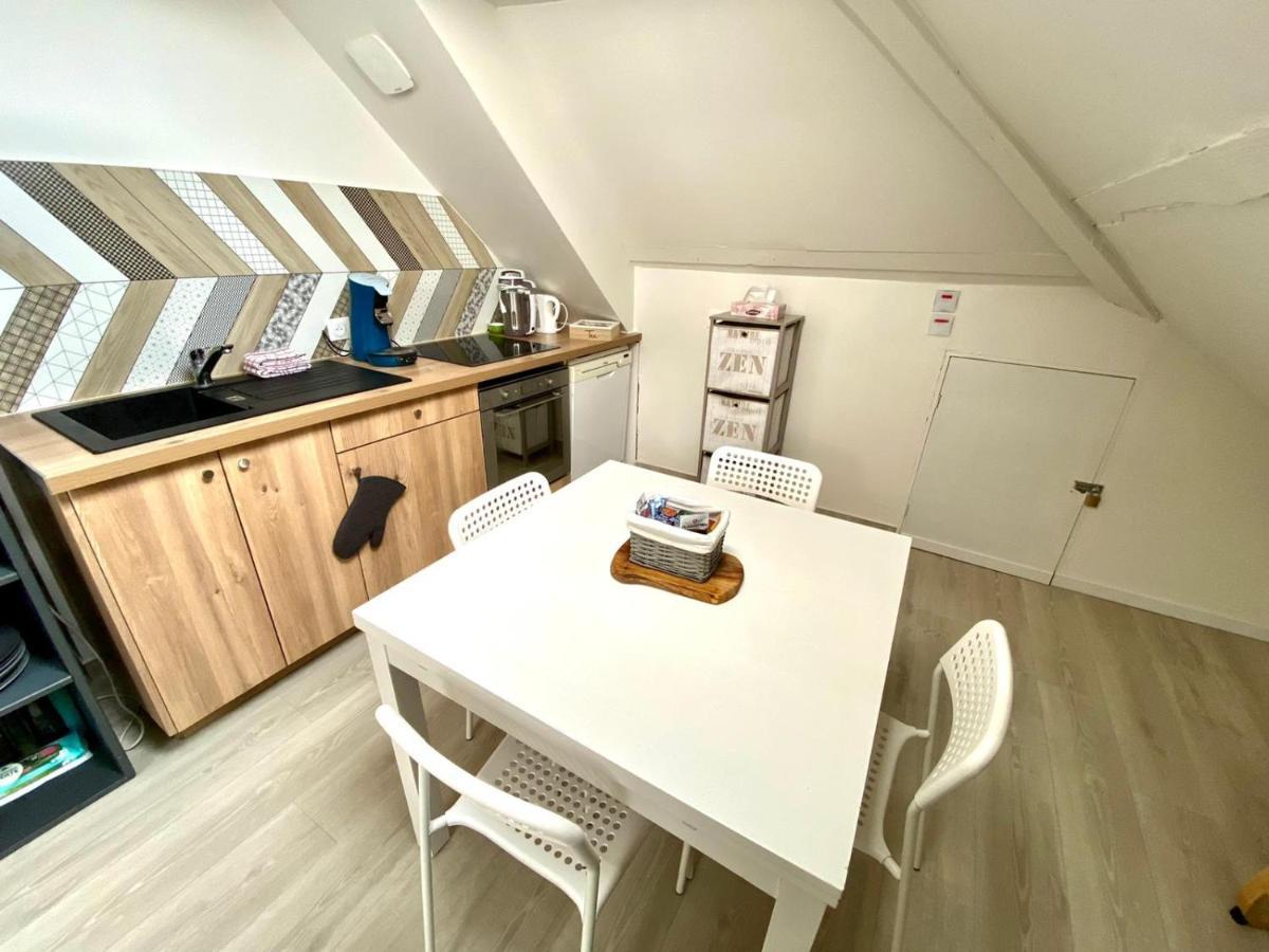 Appartement Vue Sur Les Etoiles Charleville-Mezieres Exterior foto